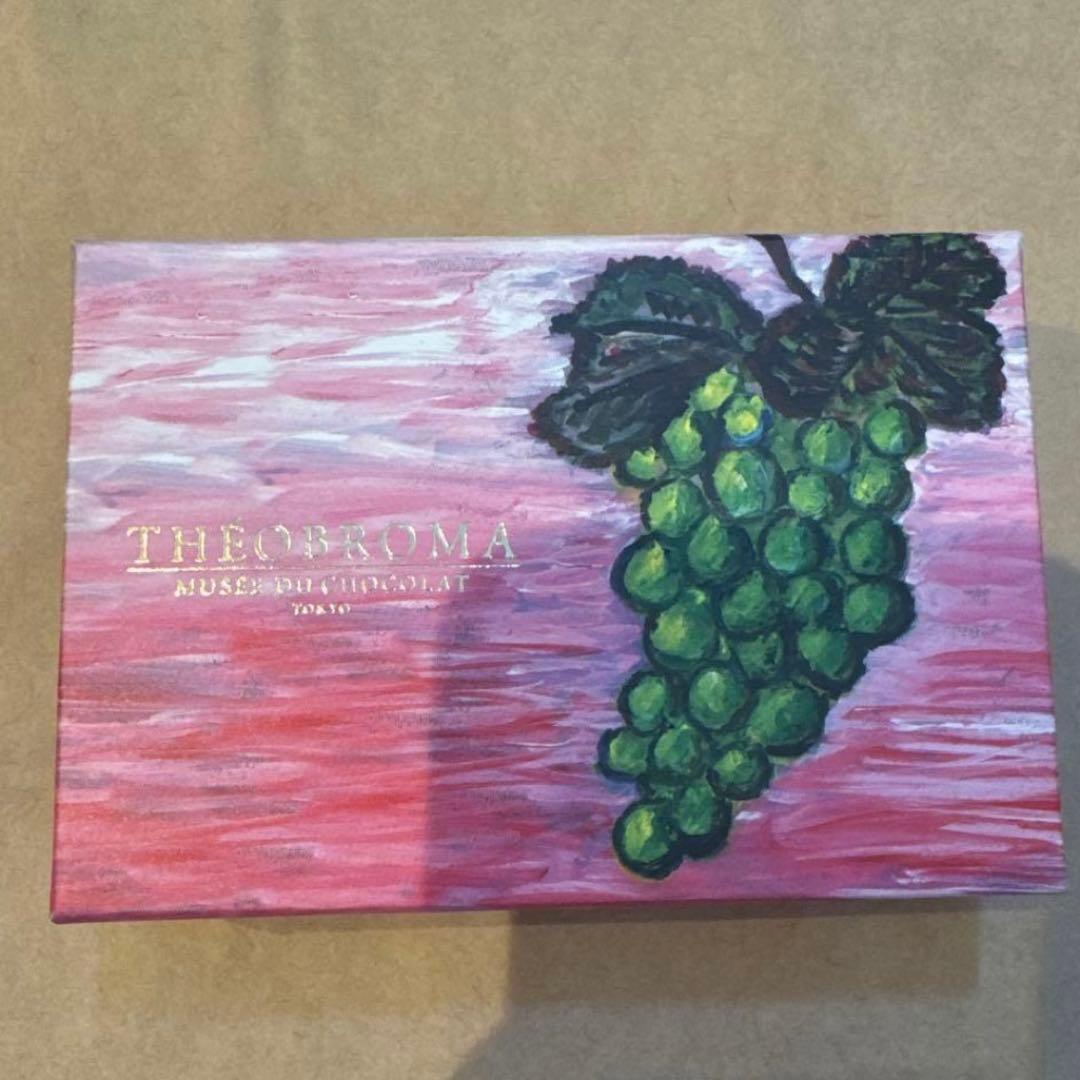 カカオストア　ナガノパープル　シャインマスカット　伊勢丹限定