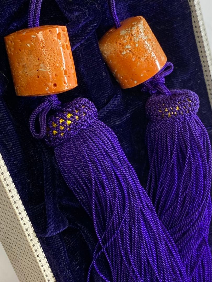 本赤珊瑚　風鎮一対　共箱　84g 東Y7-0213☆2Fタコサ