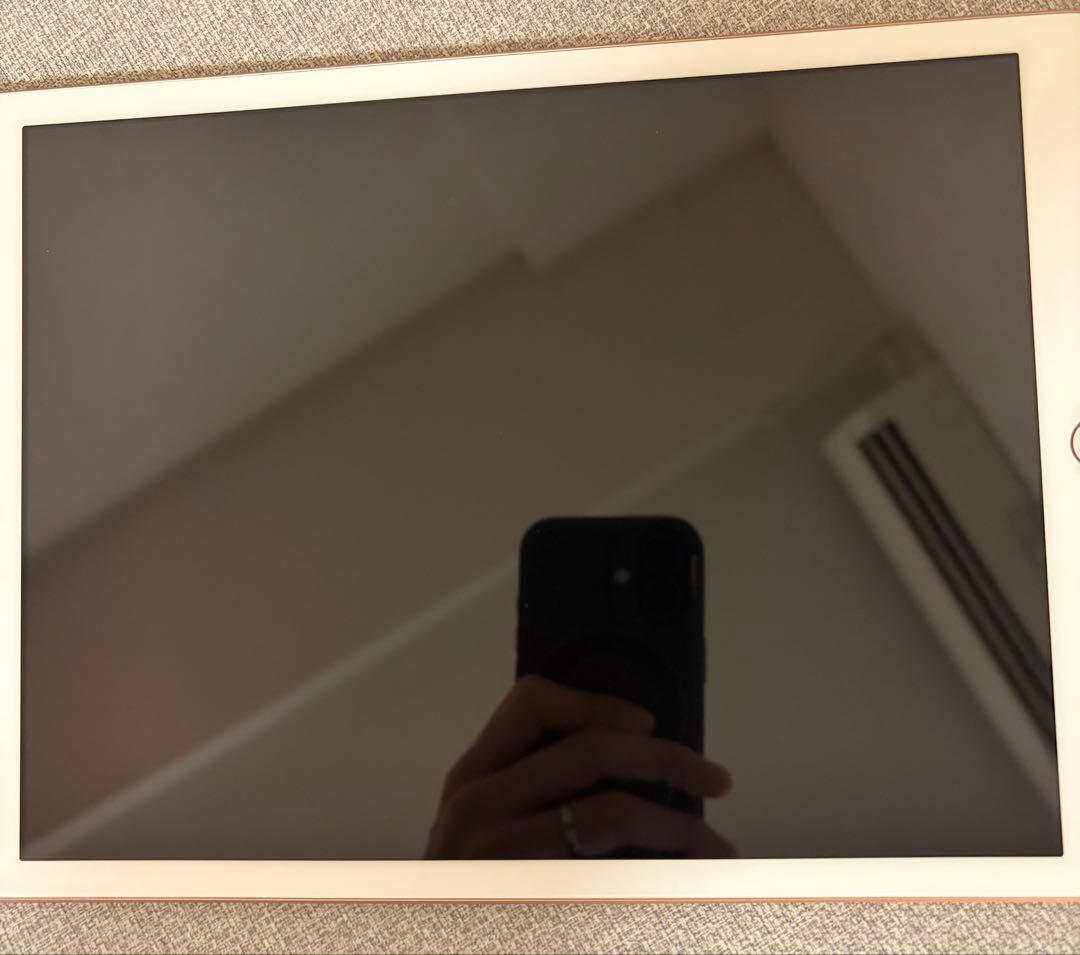 Apple iPad 第8世代 Wi-Fi 128GB ゴールド 動作確認済み
