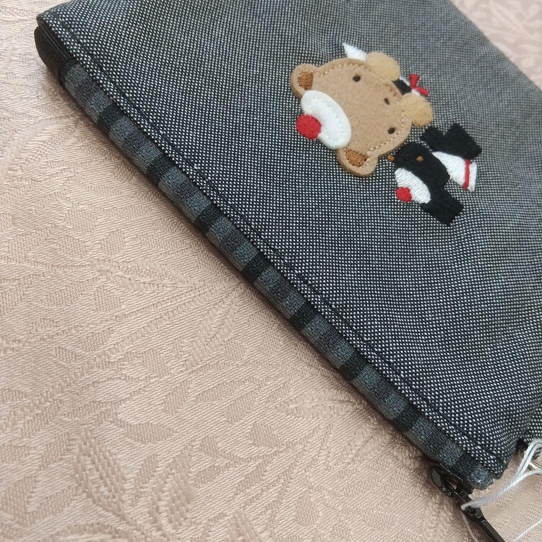 週末限定価格、ファミリア ポーチ ファミリアショー限定 新品未使用