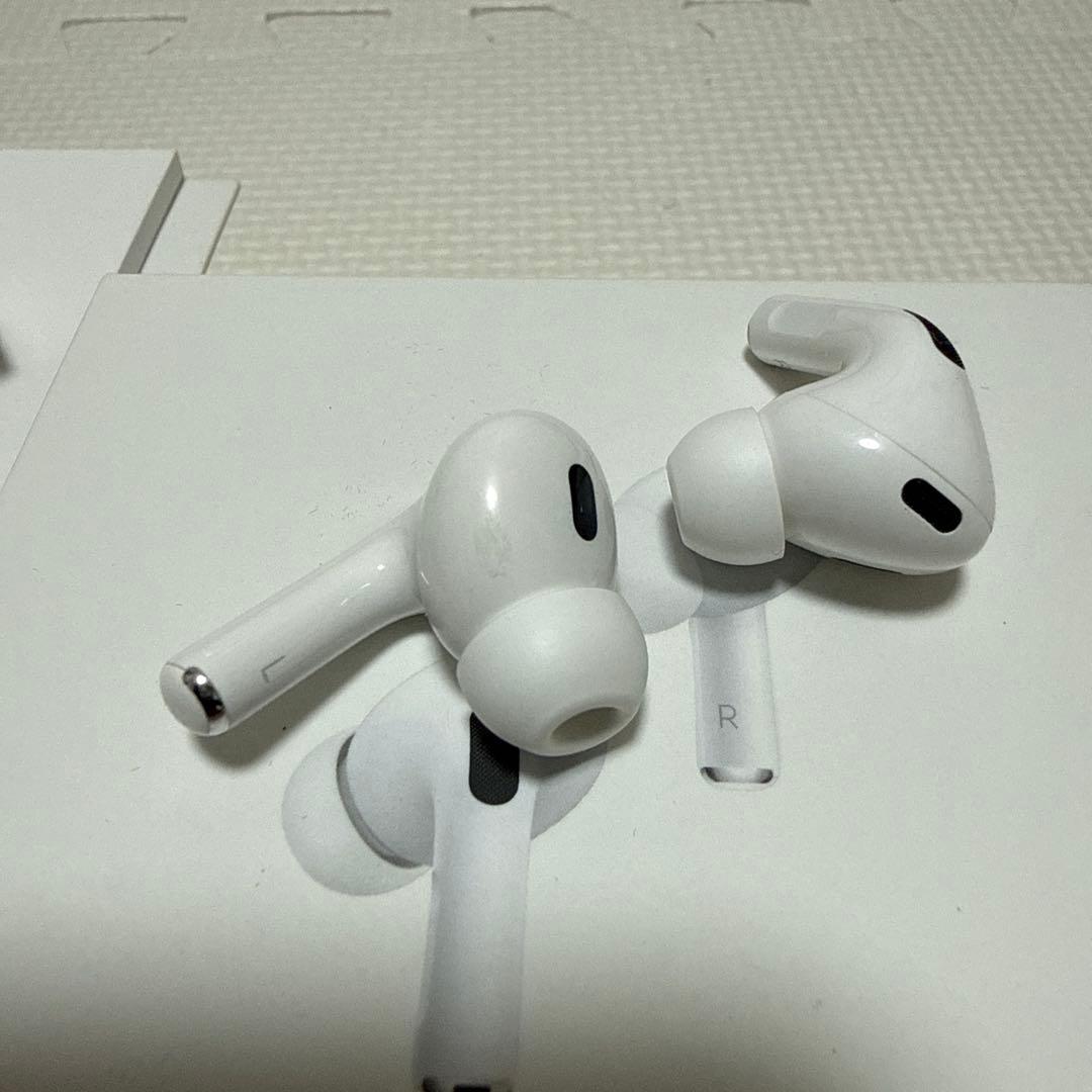 E*a様 AirPods pro2 完品