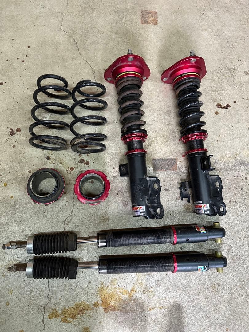 トヨタ　ルミオン　車高調