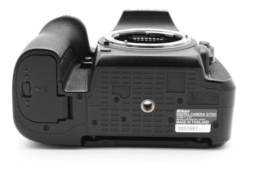 まあ　Nikon ニコン D7500 ボディ