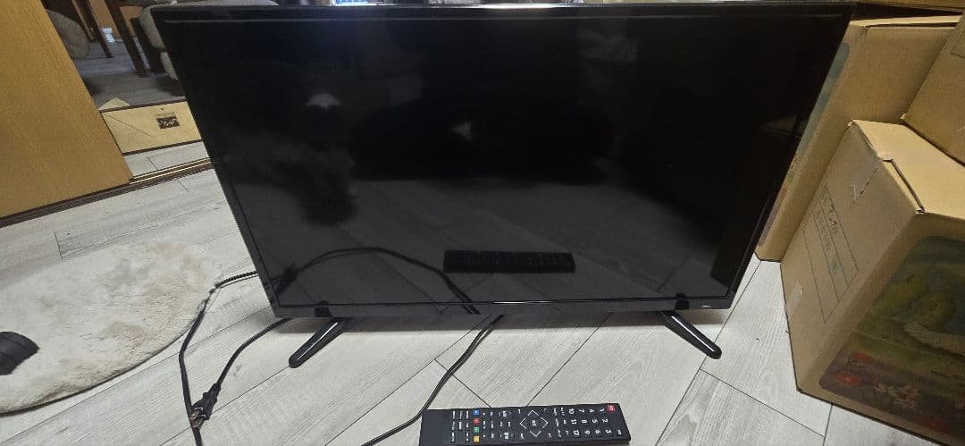 32インチ 液晶テレビ リモコン付き