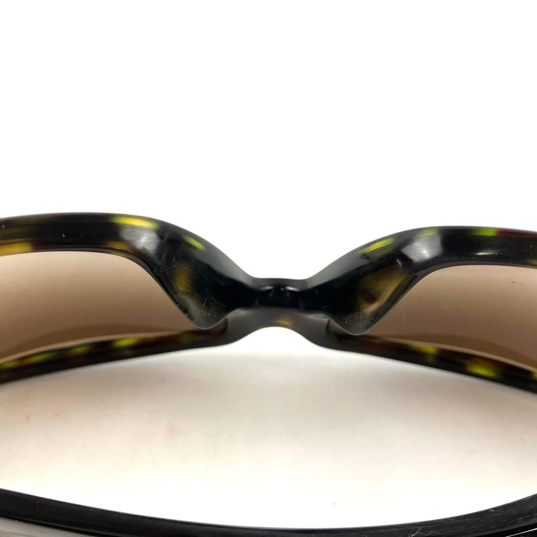 プラダ　サングラス　三角ロゴプレート　べっ甲柄　セルフレーム　ブラウン系