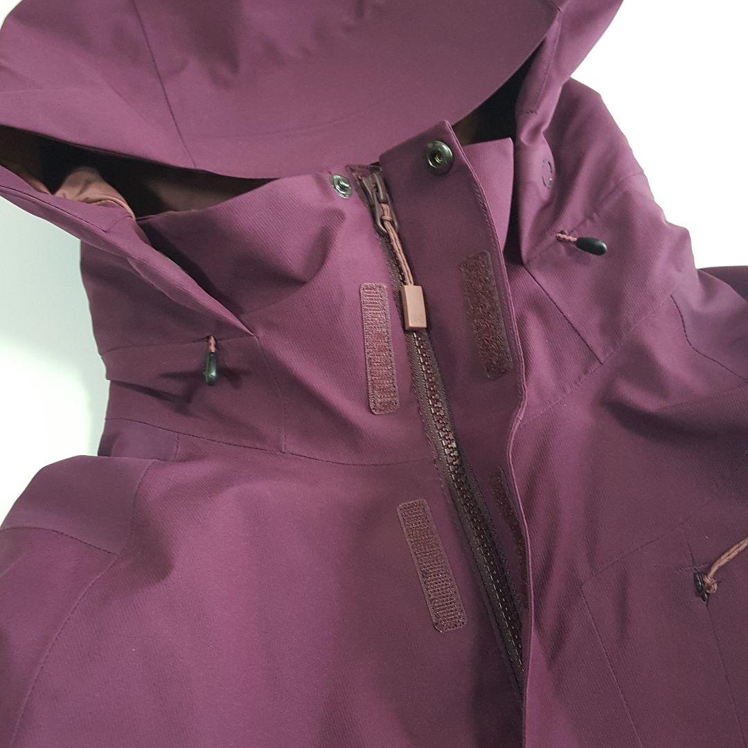 極美品　バートン　AK　レディース　スノージャケット　ゴアテックス　EMBARK