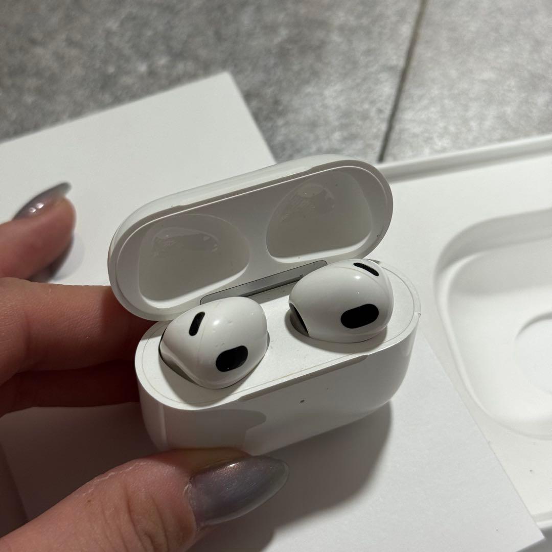 AirPods 3 第3世代 MME73J/A 現状品 ①
