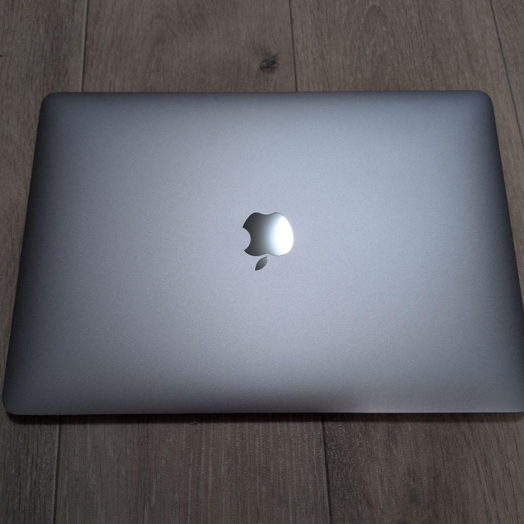 ビ*ラ様 Apple MacBook Air (M1, 2020) 本体