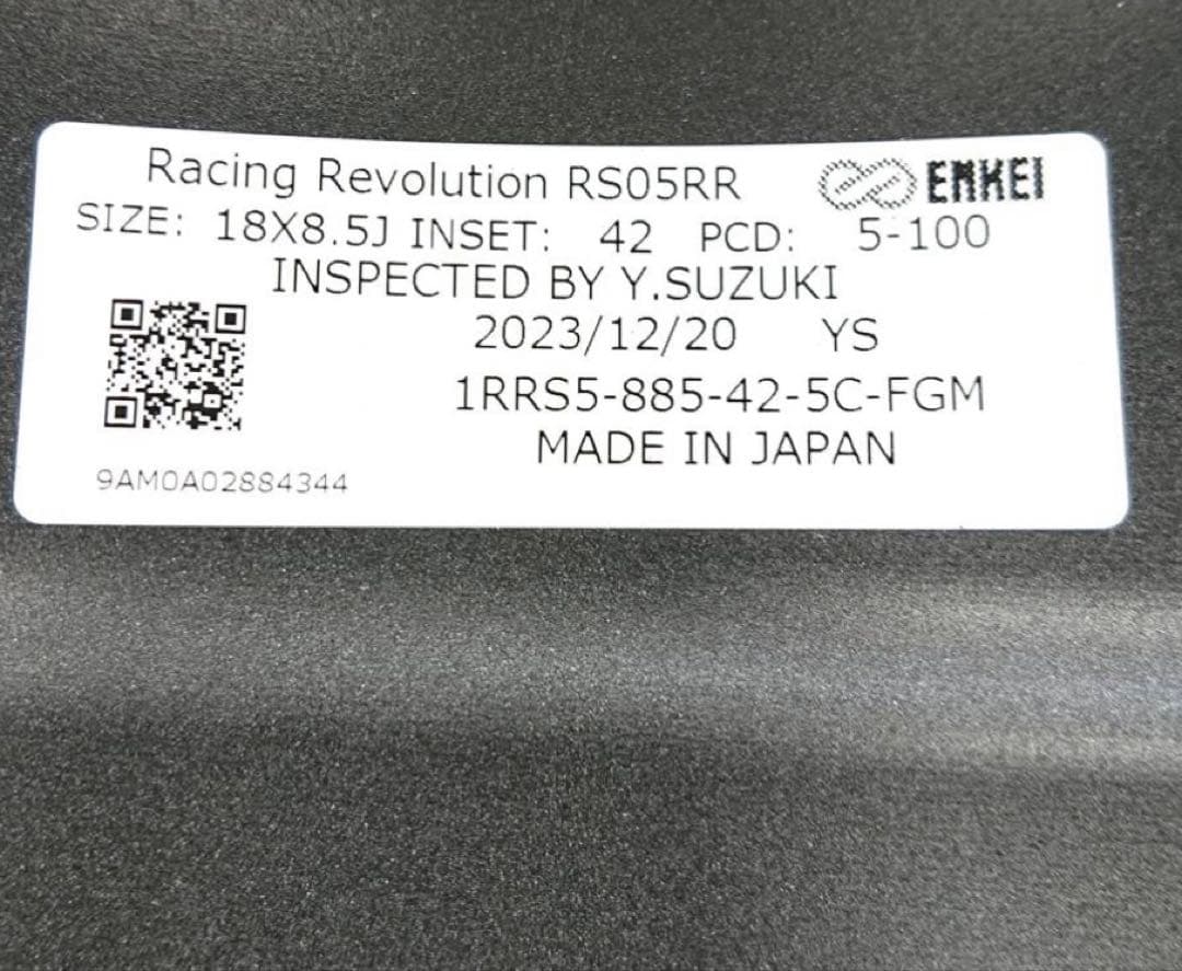 ENKEI RS05RR 18インチ8.5j pcd100 5穴