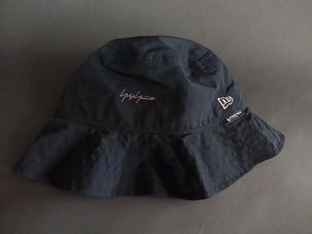 Yohji Yamamoto ×NewEra バケットハット 大きめ