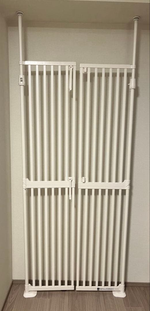 飛び出し防止ペットゲート にゃんドア ホワイト
