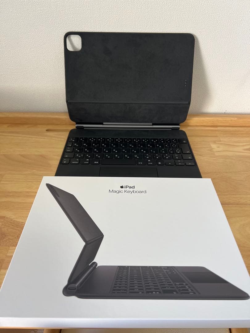 【極美品(正規品・箱入り)】iPad Magic Keyboard ブラック