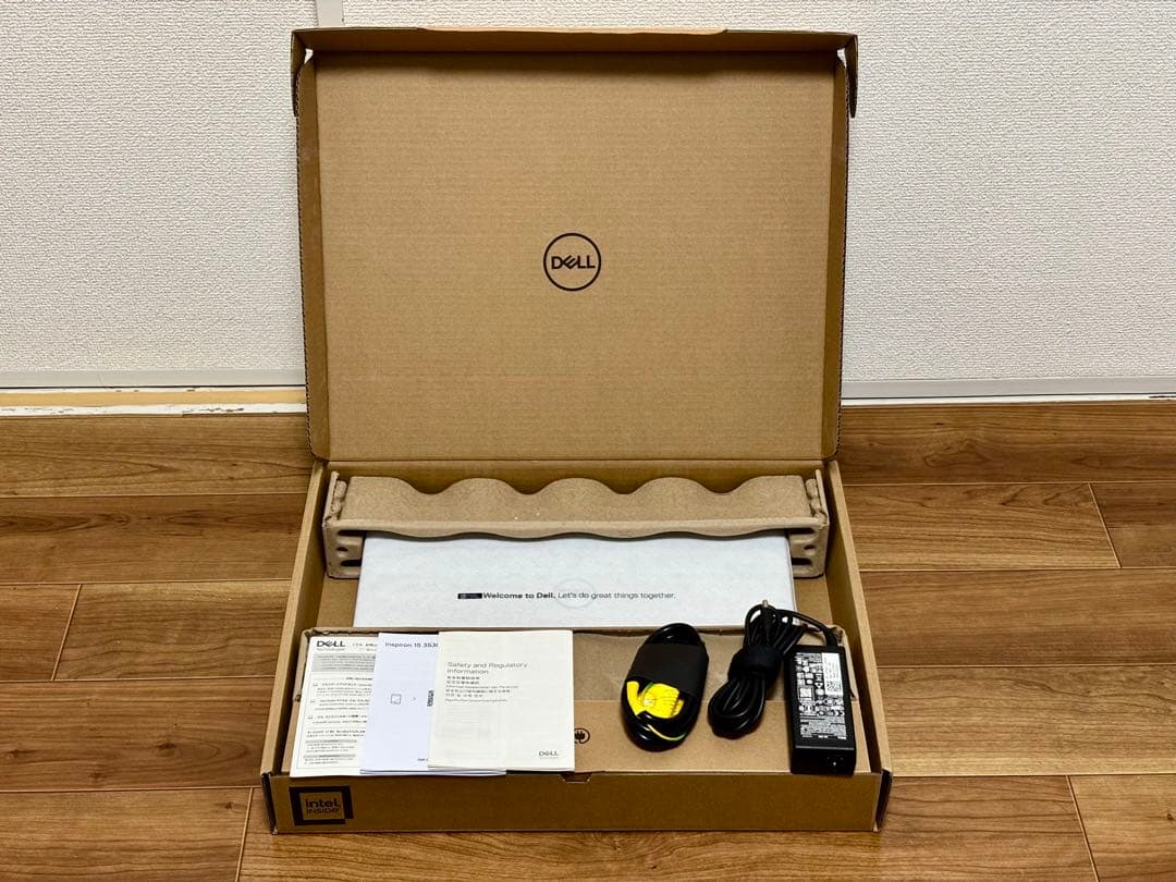 新品 Dell ノートPC Inspiron 15インチ 512GB SSD