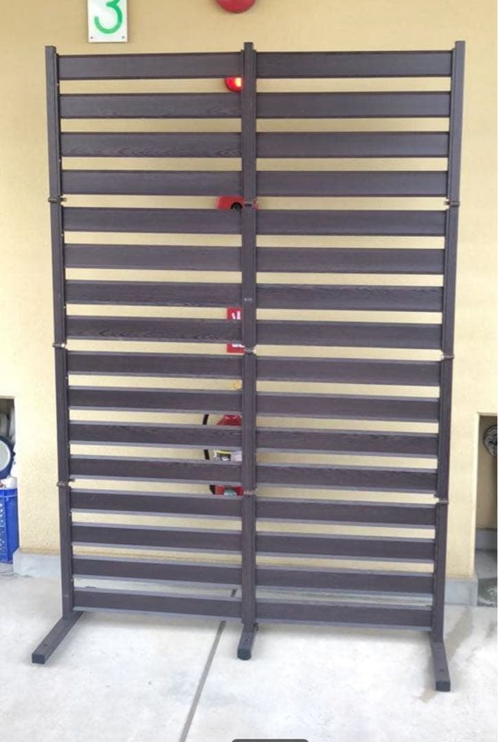 オレフェンス　120×180 木目調ダークブラウン　目隠しに