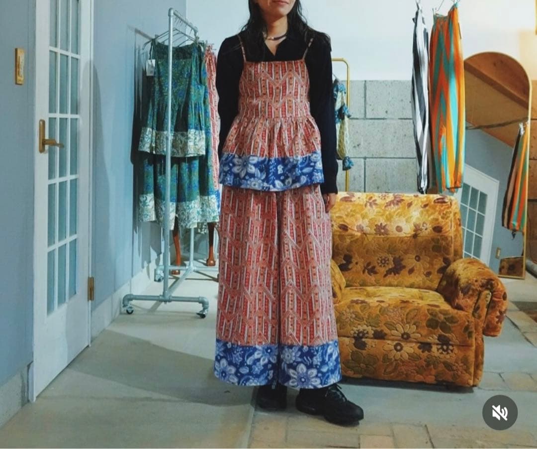 nioki ニウーキ　キャミソール