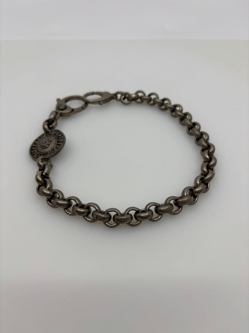 ヴェルサーチ　メダルモチーフ ウォレットチェーン