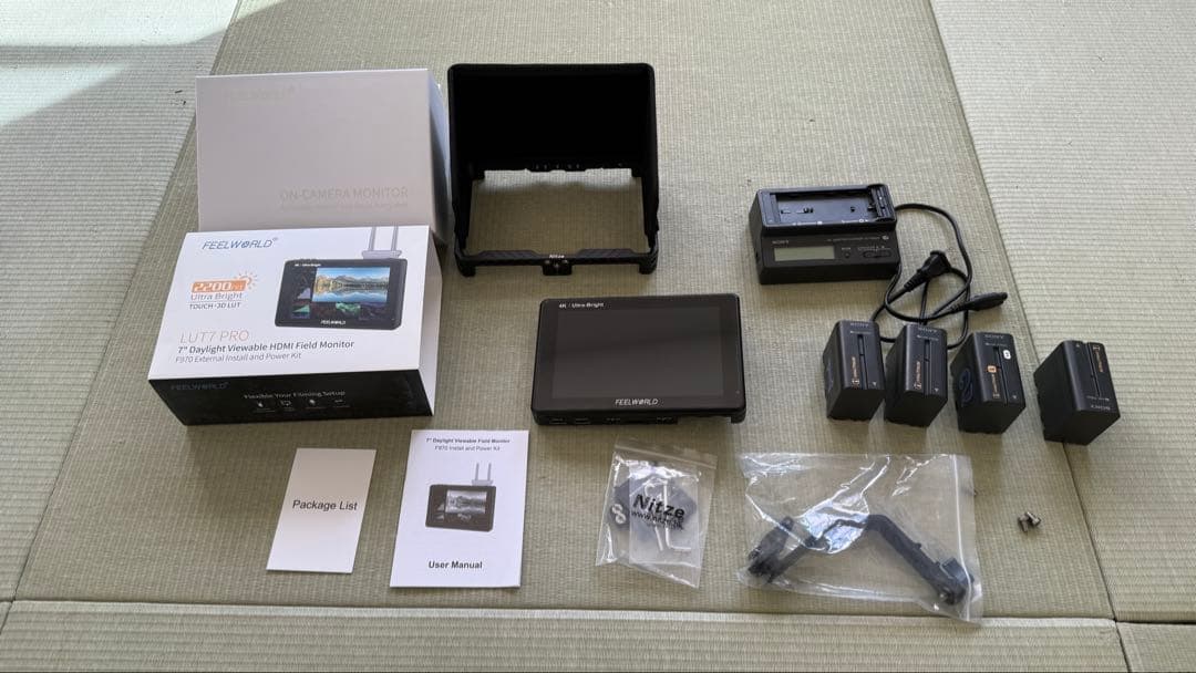 Feelworld LUT7 PRO 7インチ　+ Nitzeケージ