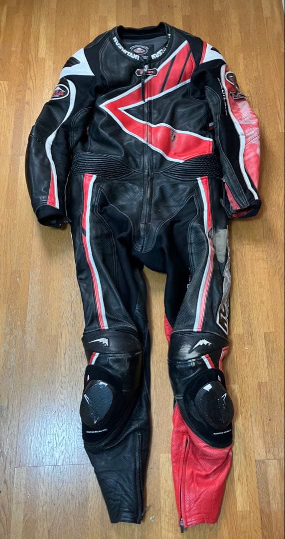 クシタニ　革ツナギ Kサルトスーツ　ジャンク　バイクジャケット　レーシングスーツ