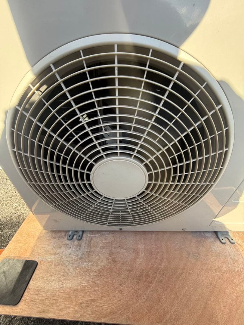 大阪府限定　シャープ　エアコン　AY-H28TD 2018年　10畳用　取付込み