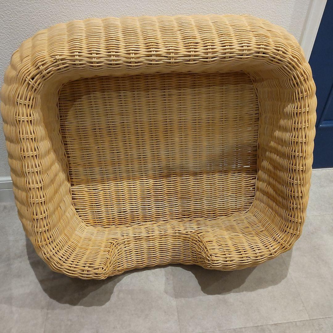 ＳＦＥＲＡ ラタン製 ペットベッド 小型用 美品!!