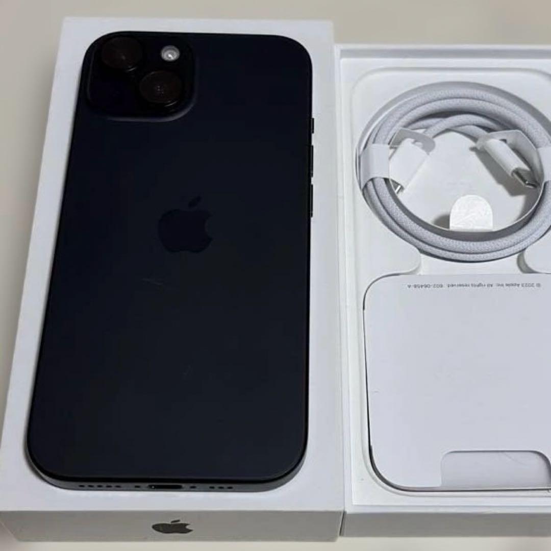 iPhone15 128GB 本体ブラック　美品