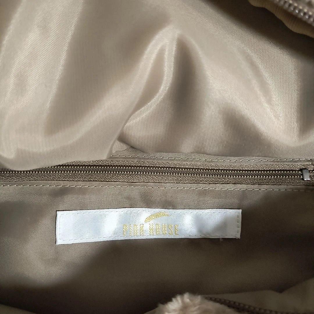 ピンクハウスクマさんブローチ付きボディバッグ ベージュ（新品、未使用）