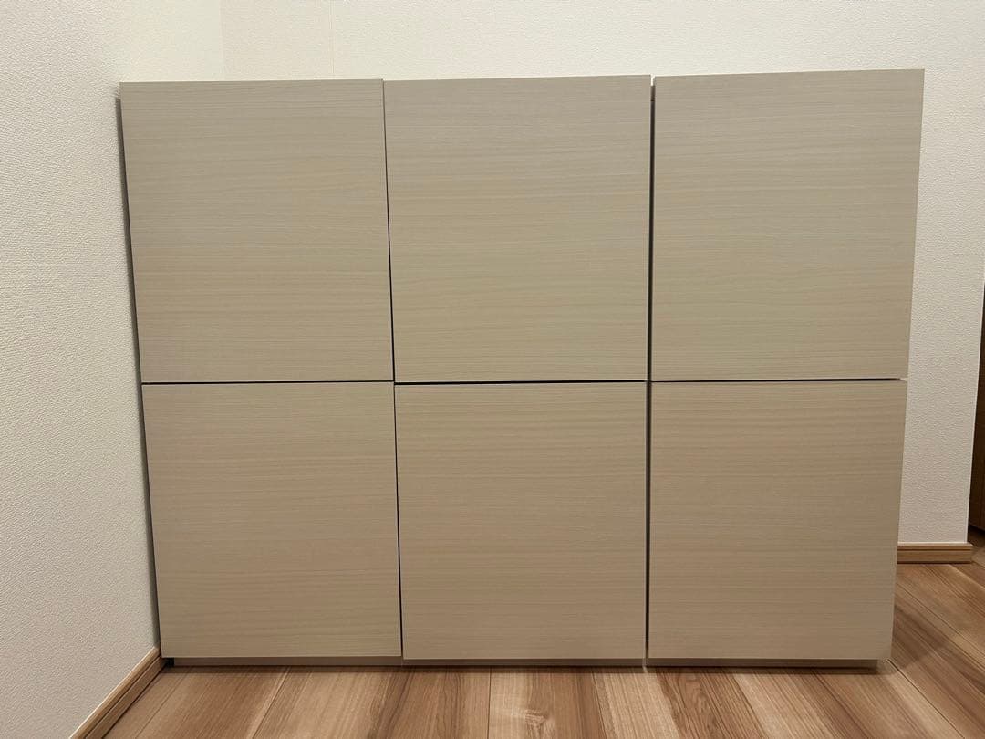 ★美品★ ニトリ 6枚ドアキャビネット