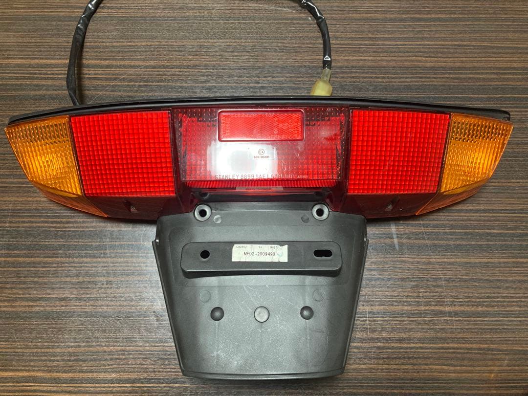 ホンダ　フュージョン　純正テールランプユニット　MF02 美品