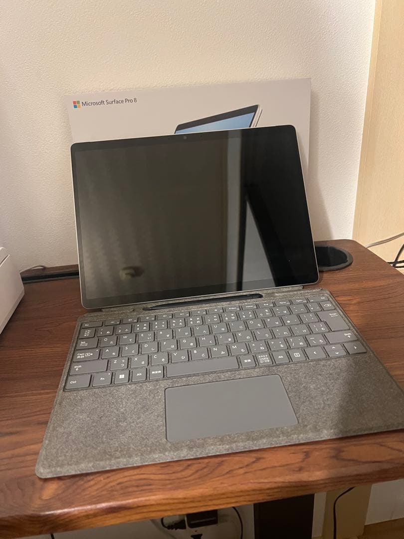 Surface Pro 8 本体 グレー