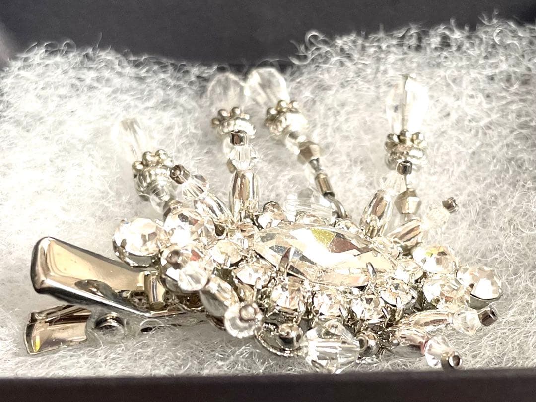 Tanaka Daisuke / crystal hair clip 左用