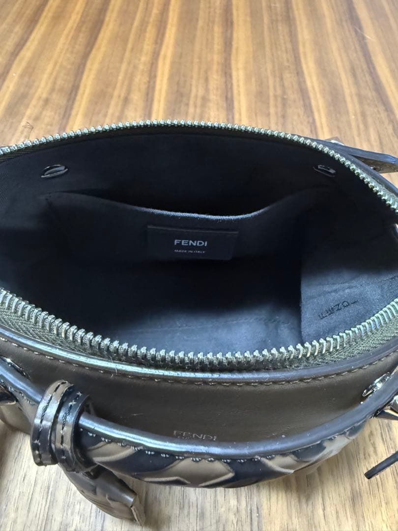 FENDI ショルダーバッグ
