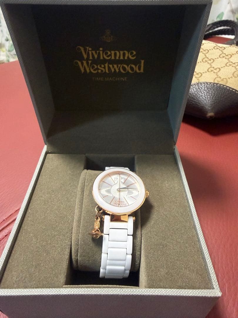 VivienneWestwood ヴィヴィアン・ウエストウッド腕時計レディース