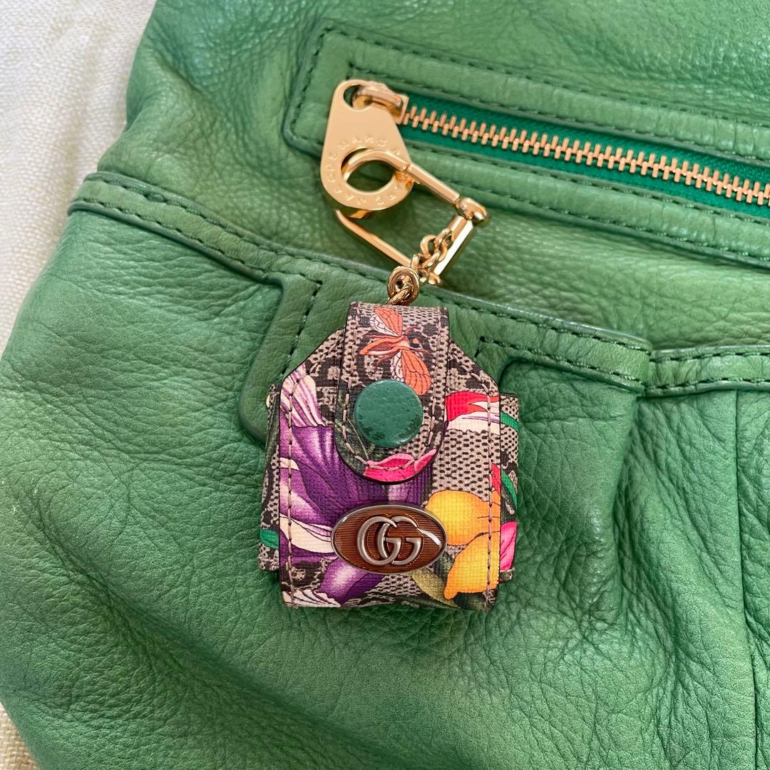 GUCCI フローラ イヤホンケース