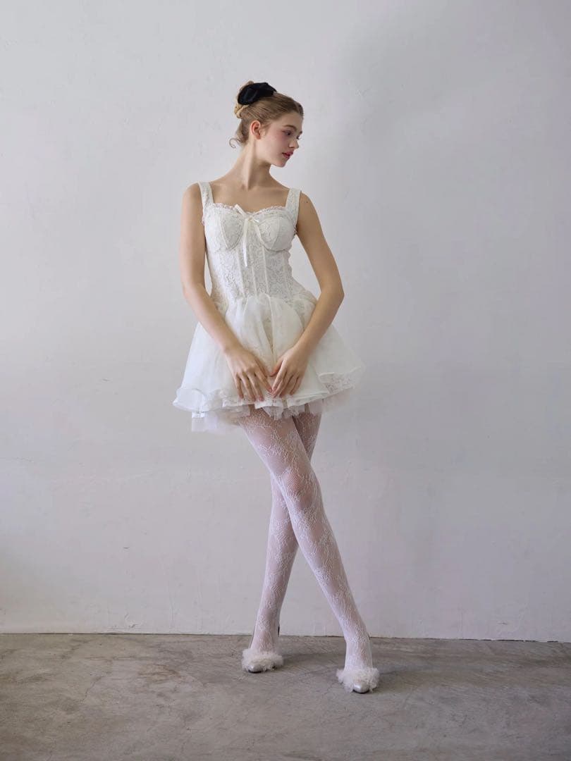 Treat Ürself 完売ドレス 新品未使用 タグ付き　おまけ付き