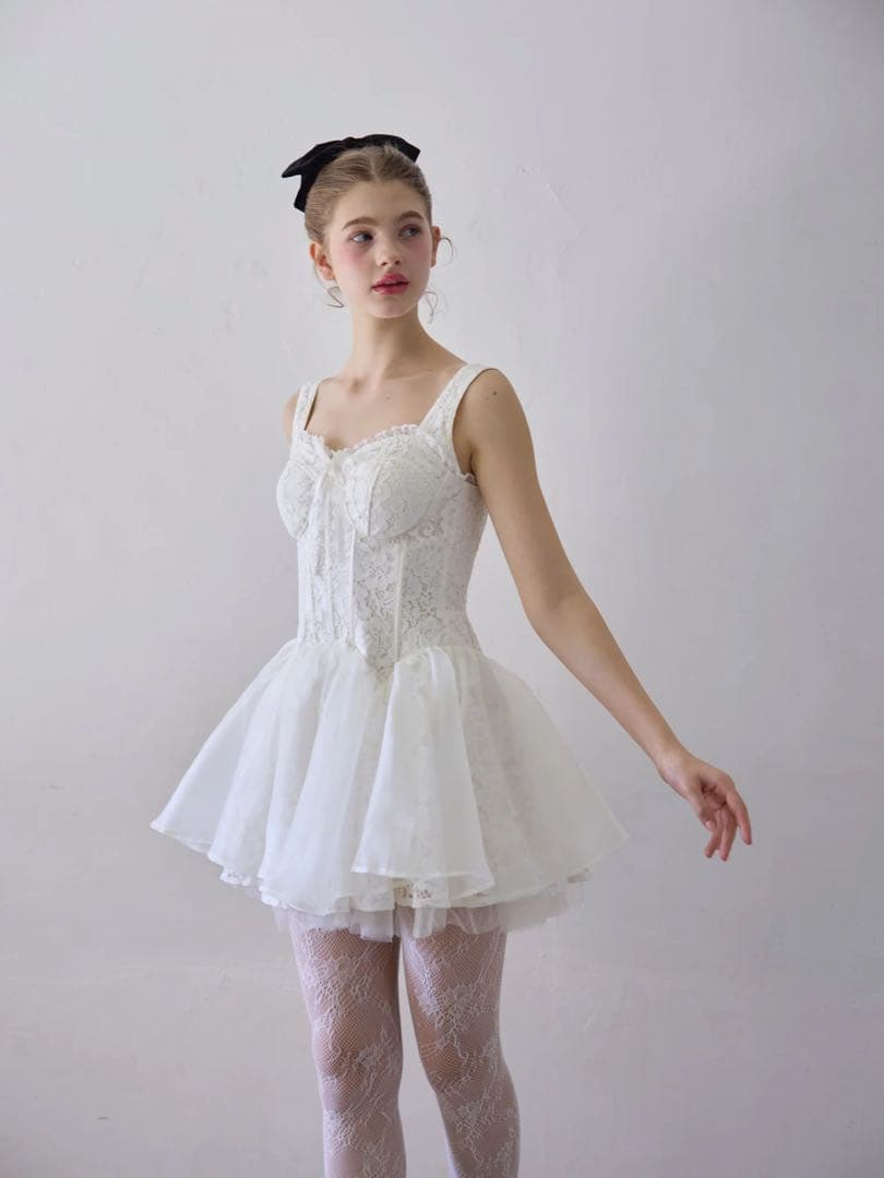 Treat Ürself 完売ドレス 新品未使用 タグ付き　おまけ付き