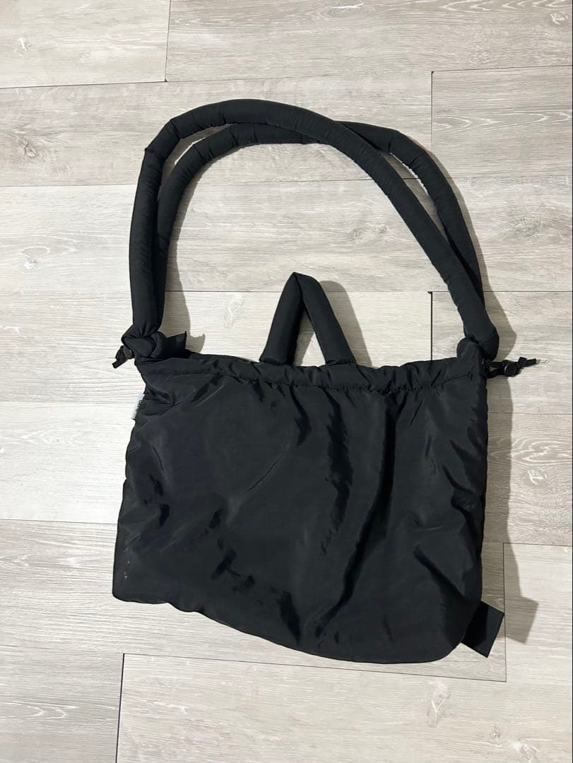 OLEND BACKPACKS ブラックバッグ