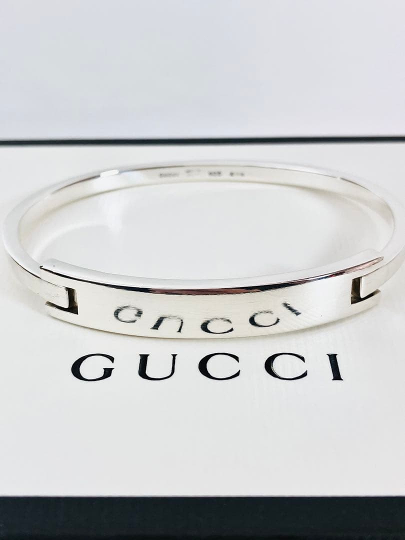 【超美品】GUCCI 開閉式バングル ブレスレット 男女兼用 シルバー925