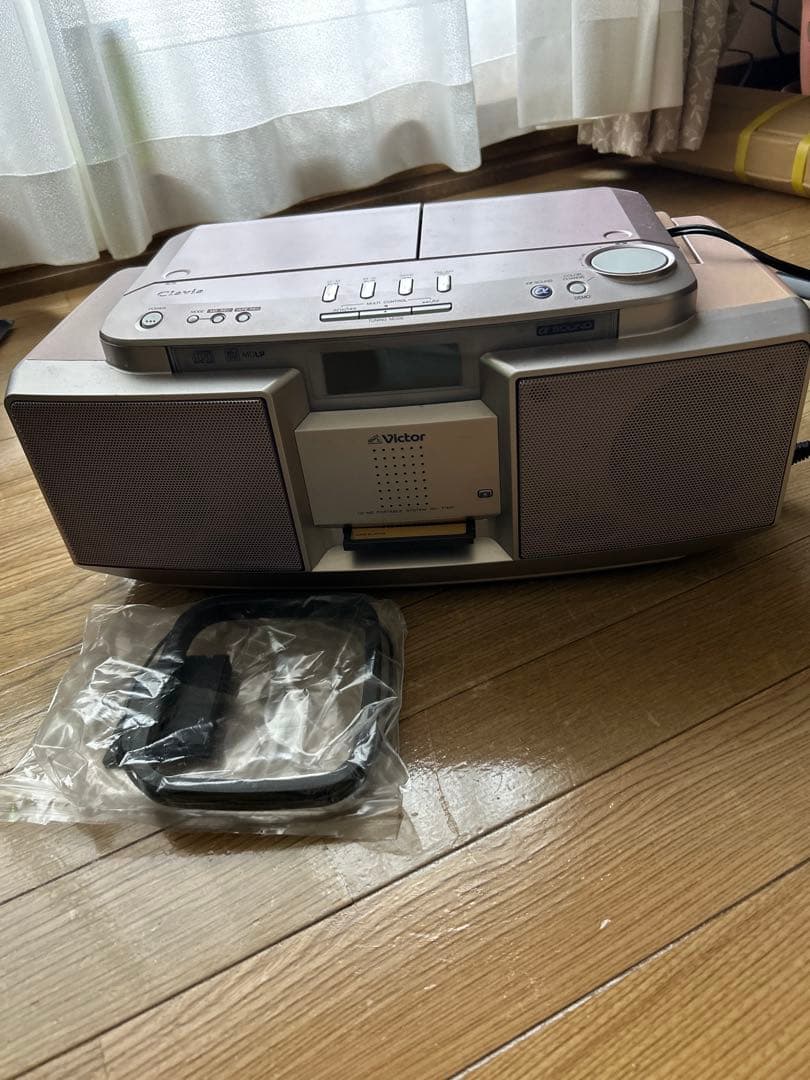 クラビアラジカセ　ガズボン