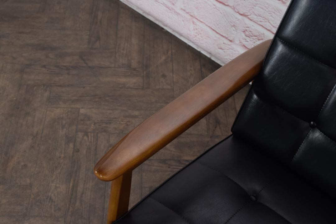 展示品　カリモク60 Kチェア スタンダードブラック　 W36170BW　19D