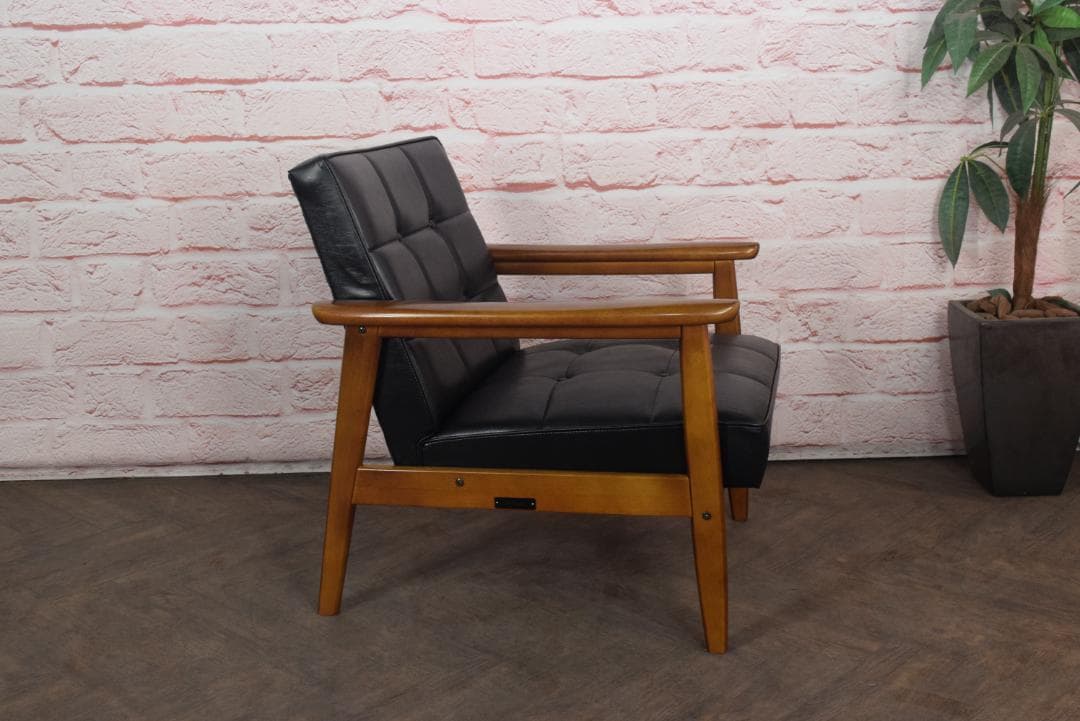 展示品　カリモク60 Kチェア スタンダードブラック　 W36170BW　19D