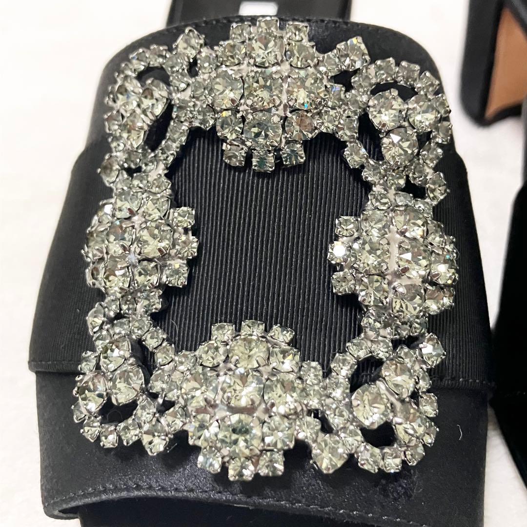 ★美品★マノロブラニク　ハンギシ　ミュール　サンダル　ブラック　35 ビジュー