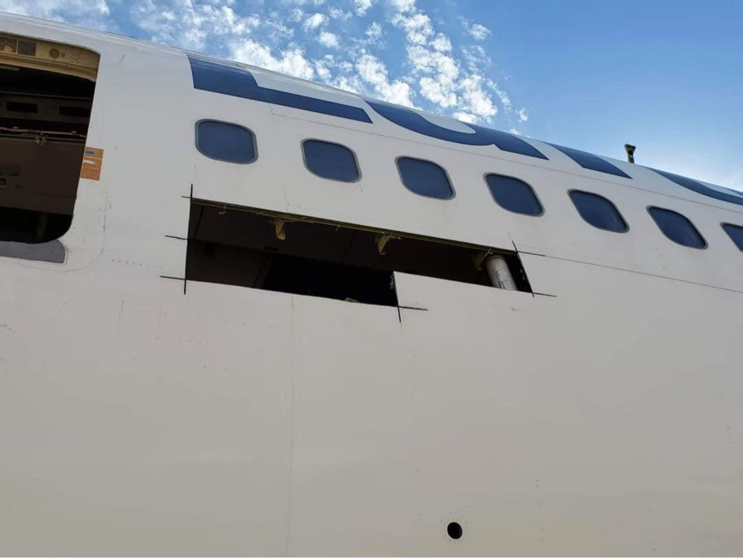 ルフトハンザ航空 Airlinertags B747-400M 国旗赤色カット