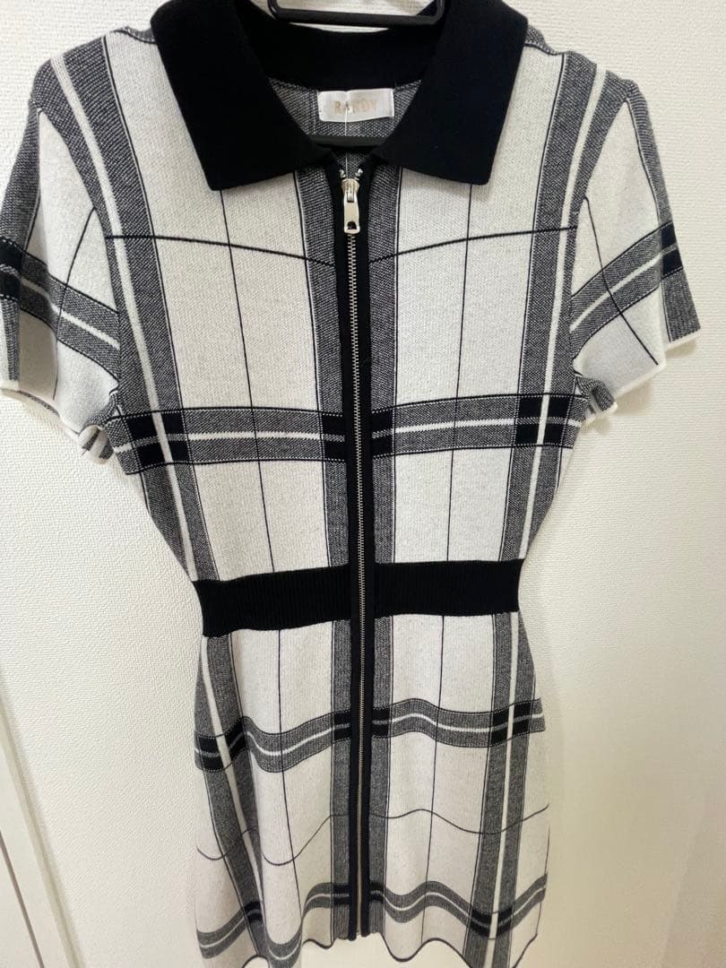 Randy カービープレイドニット ワンピース F-L