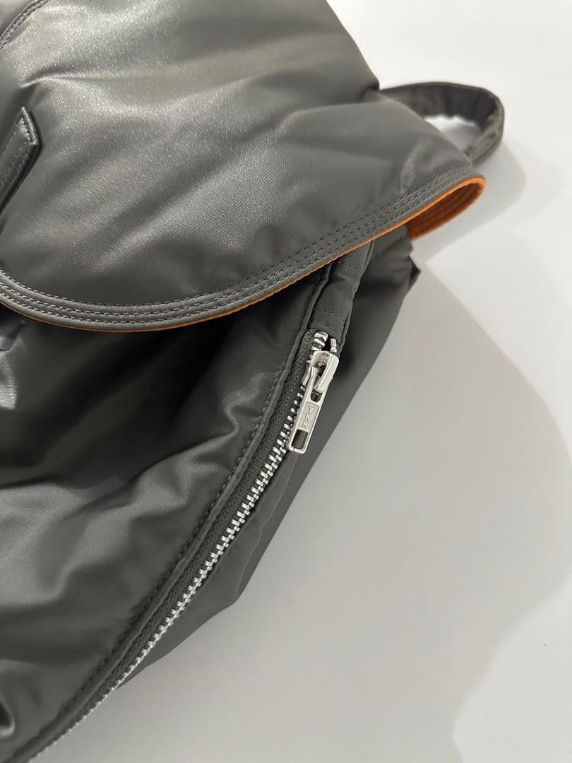 PORTER ポーター　 tanker タンカー　 シルバーグレー　デイパック