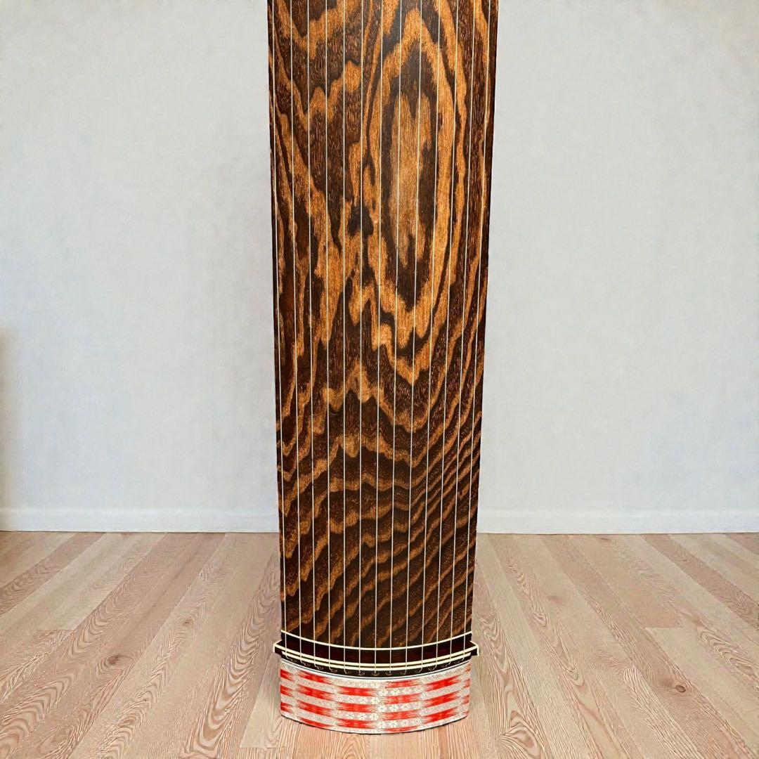 高級琴✨付属品多数✨ フルセット❣️13弦 琴 並甲 木目良好 蒔絵入りケース付き