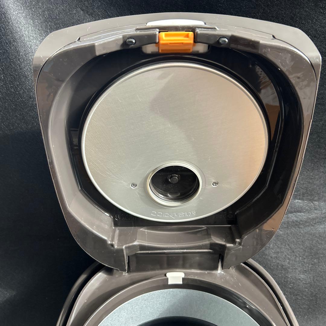 【美品】象印 NW-VS10 IH 炊飯器 プラチナ厚釜 2023年製