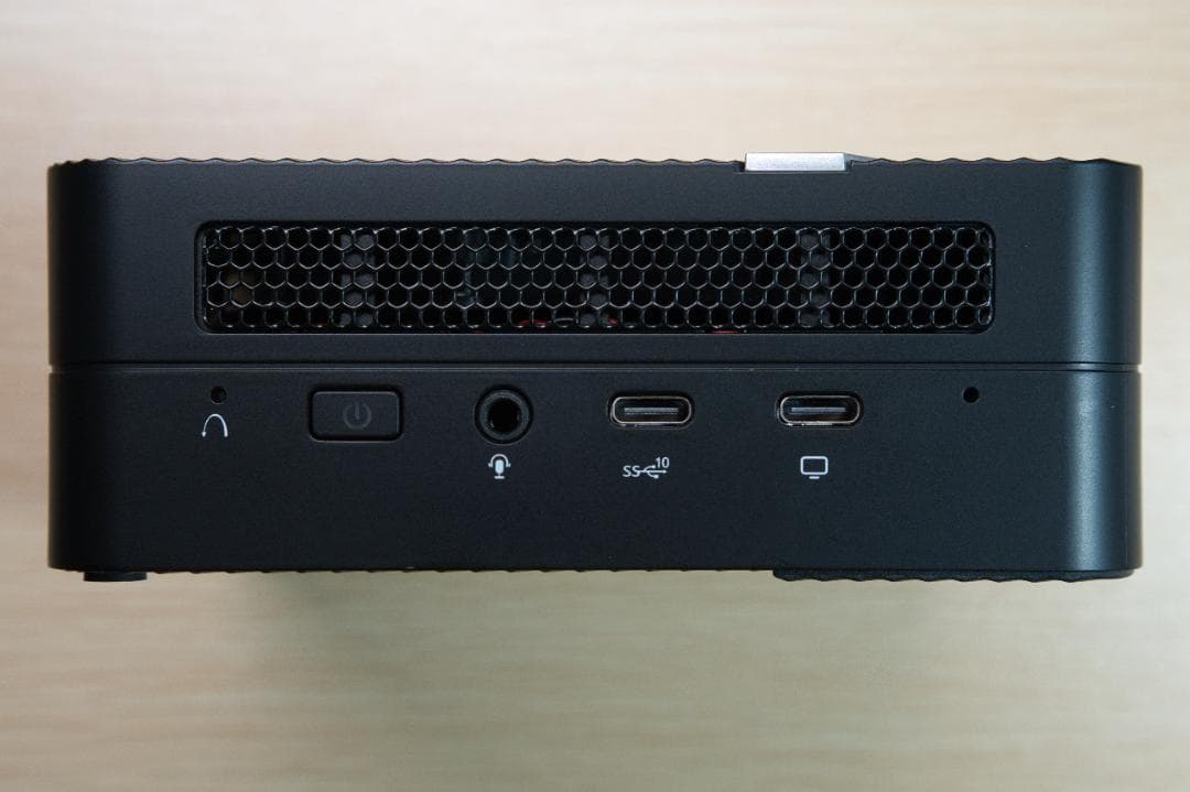 【ほぼ未使用】MINISFORUM UM580