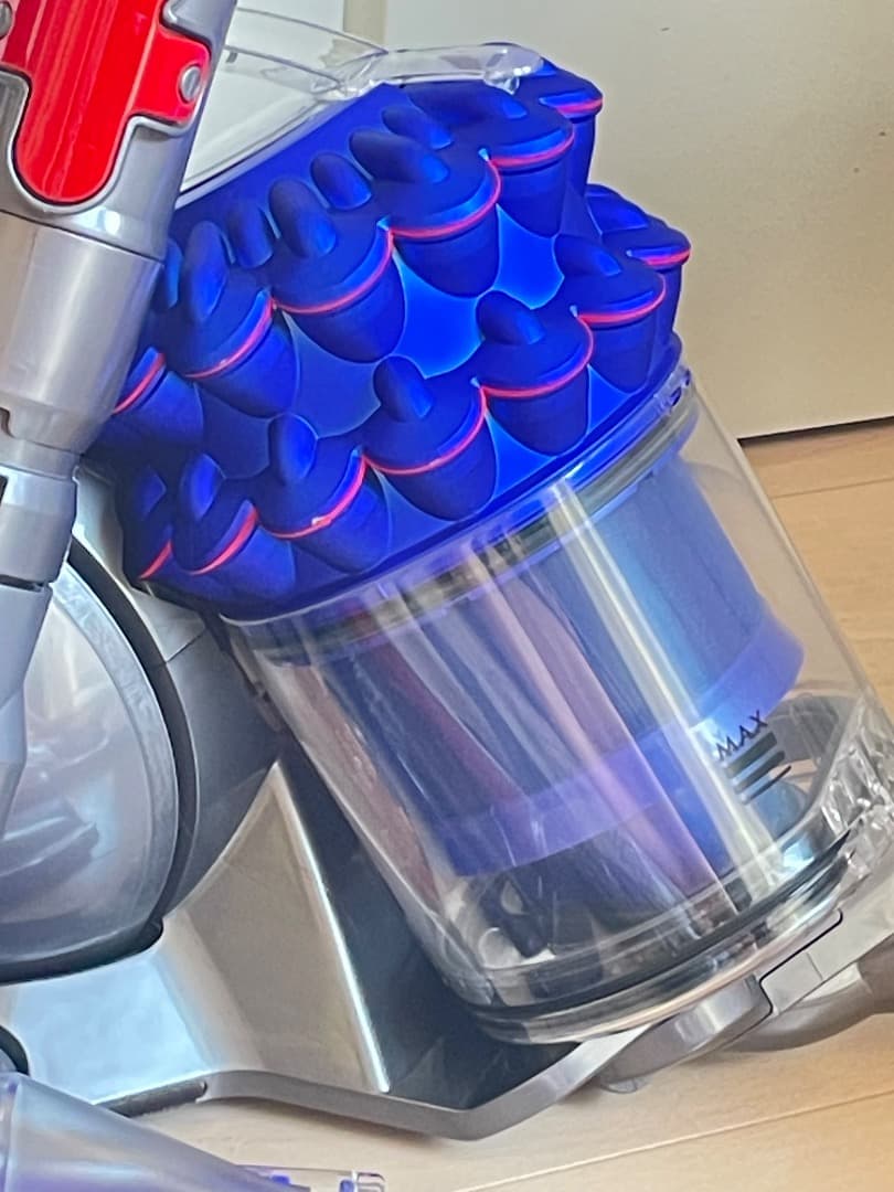 【超美品】dyson ball fluffy 掃除機 本体 未使用付属品多数