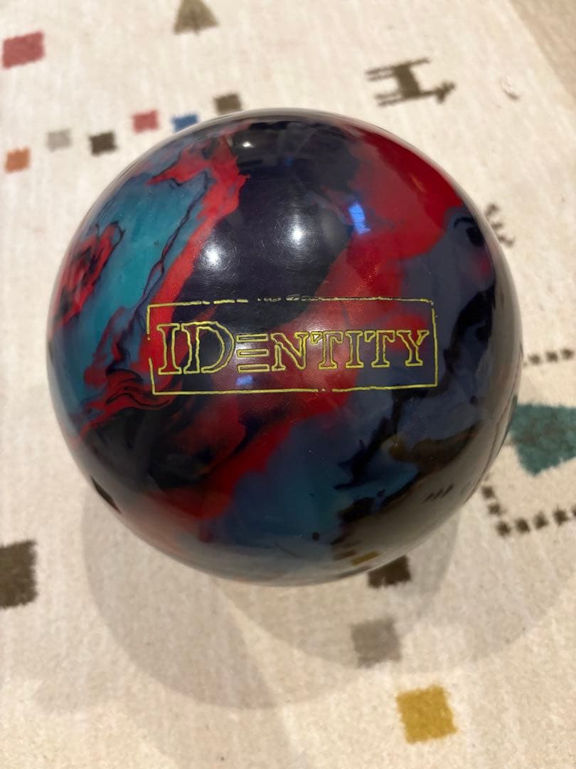 初代 IDENTITY （アイデンティティ）