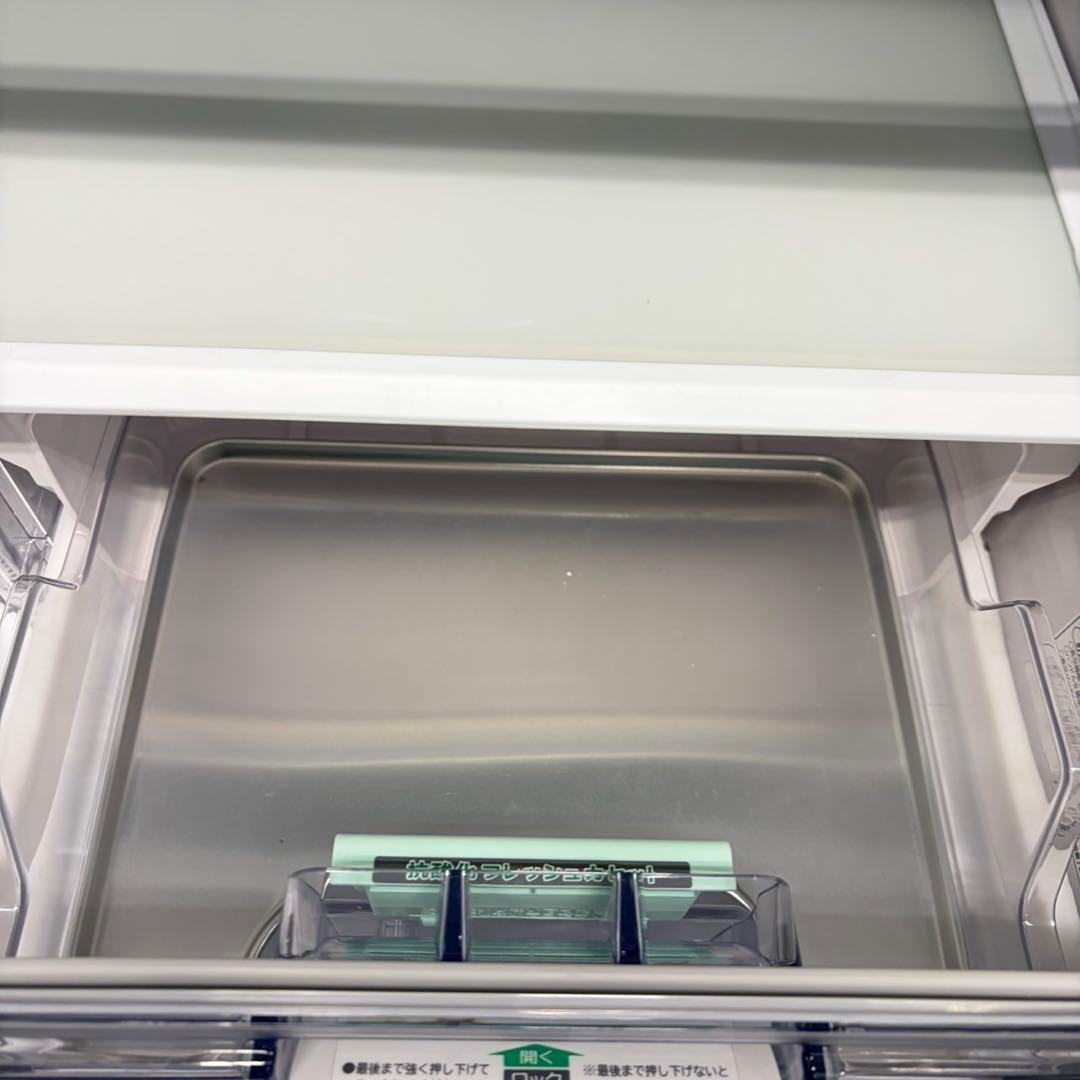 718 関東　保証　冷蔵庫　大型　右開き　300L強 自動製氷機　3ドア　極美品